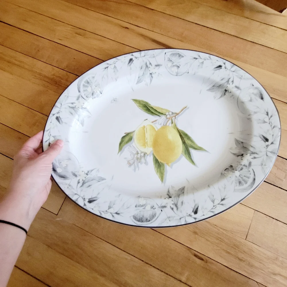 Williams Sonoma Large Lemon Serving Tray Platter